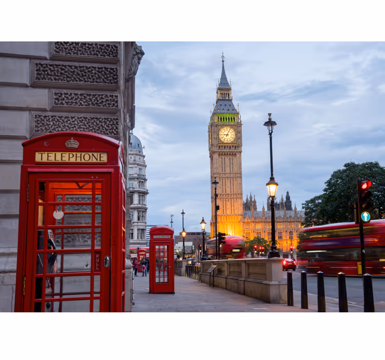Papier peint paysage Londres cabine téléphonique - TenStickers