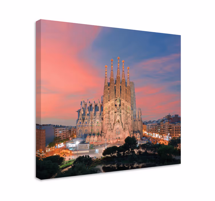Tableau 3d Vue sur la sagrada familia le soir - TenStickers