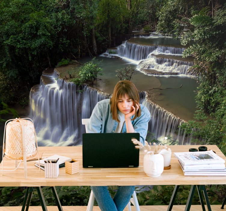 Tapisserie nature retraite tranquille près d'une cascade - TenStickers