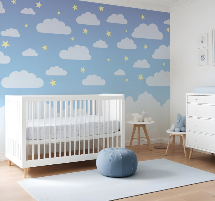 Tapisserie pour chambre bébé nuages et étoiles - TenStickers