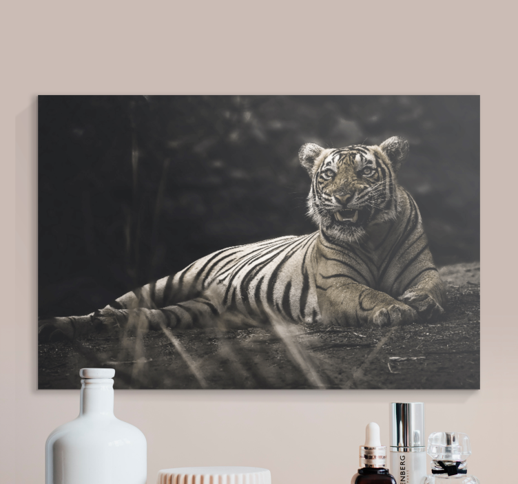 Tableau animaux tigre majestueux au repos - TenStickers