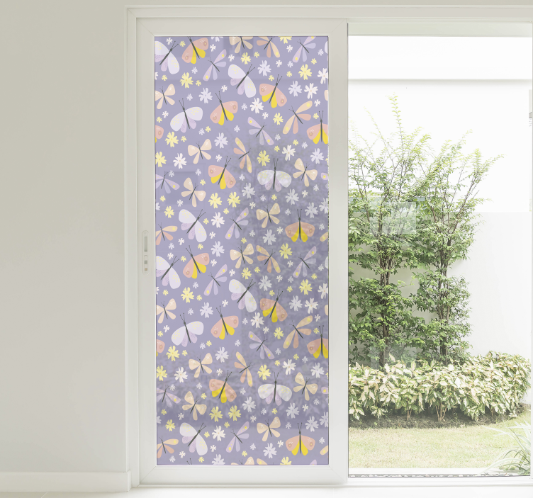 Film occultant fenêtre papillons colorés - TenStickers