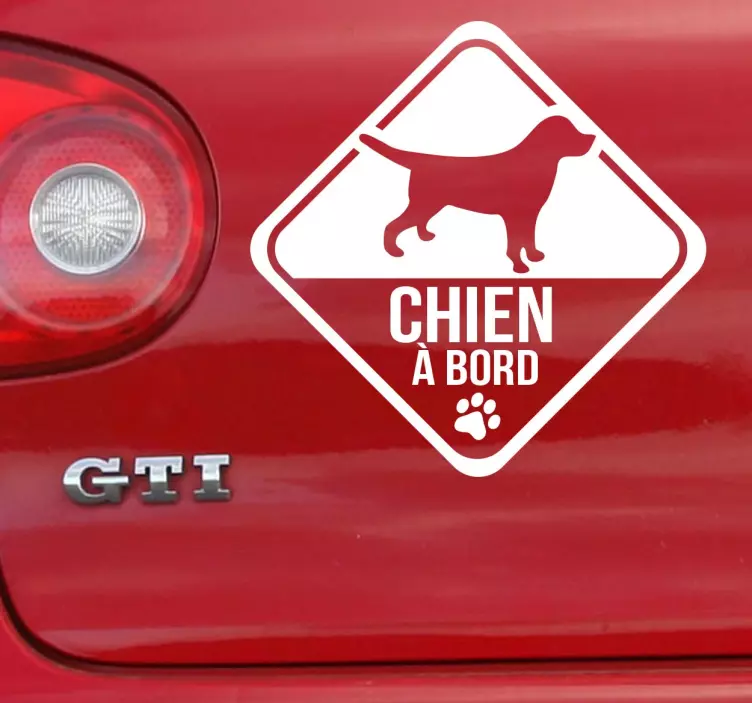 Autocollant chien à bord panneau - TenStickers