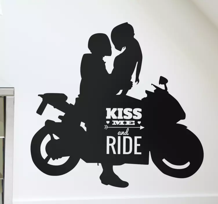 Sticker de moto texte kiss me and ride - TenStickers