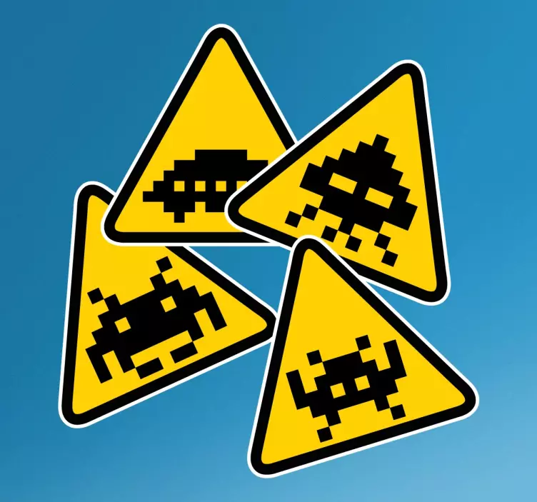 Sticker Voiture space invaders panneau - TenStickers